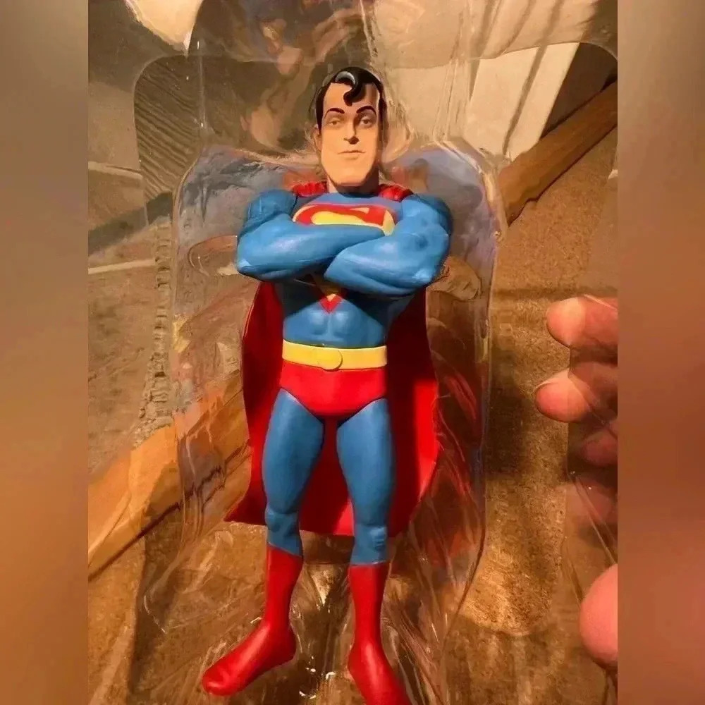 Neca Toony Comics Dc Superman Action Figure New open box - Picture 5 of 5